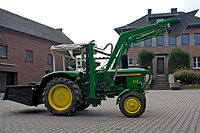 John Deere 310